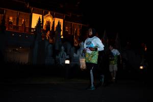 BIB: 
                            <button type="button" onclick="openModal(22280015)" class="btn btn-primary btn-sm float-right btn-popup" data-toggle="modal" data-target=".modal-high-quality">
                        <i class="fas fa-shopping-cart"></i> Add to Cart
                    </button>
                                            <button type="button" onclick="isThisMe(22280015, true)" class="btn btn-success btn-sm float-right btn-popup btn-isme hidden" data-toggle="tooltip" data-placement="bottom" title="นี่คือรูปของคุณใช่ไหม คลิกที่นี่เพื่อเอาเข้าอัลบั้ม">
                        <i class="fas fa-plus"></i> Add to album
                    </button>
                    <button type="button" onclick="isThisMe(22280015, false)" class="btn btn-warning btn-sm float-right btn-popup btn-isnotme hidden">
                        <i class="fas fa-ban"></i> Remove from album
                    </button>